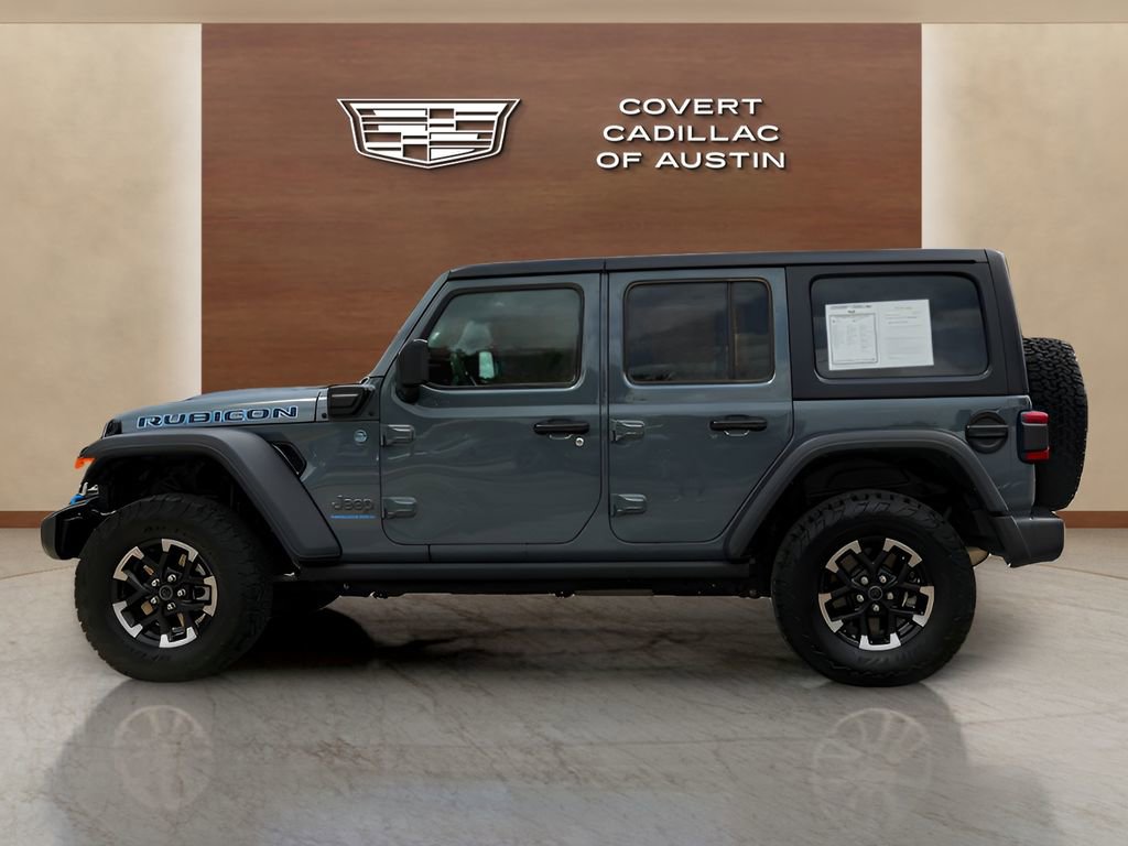 Used 2025 Jeep Wrangler Unlimited Rubicon 4xe w/ Safety Group AWD/4WD image 2
