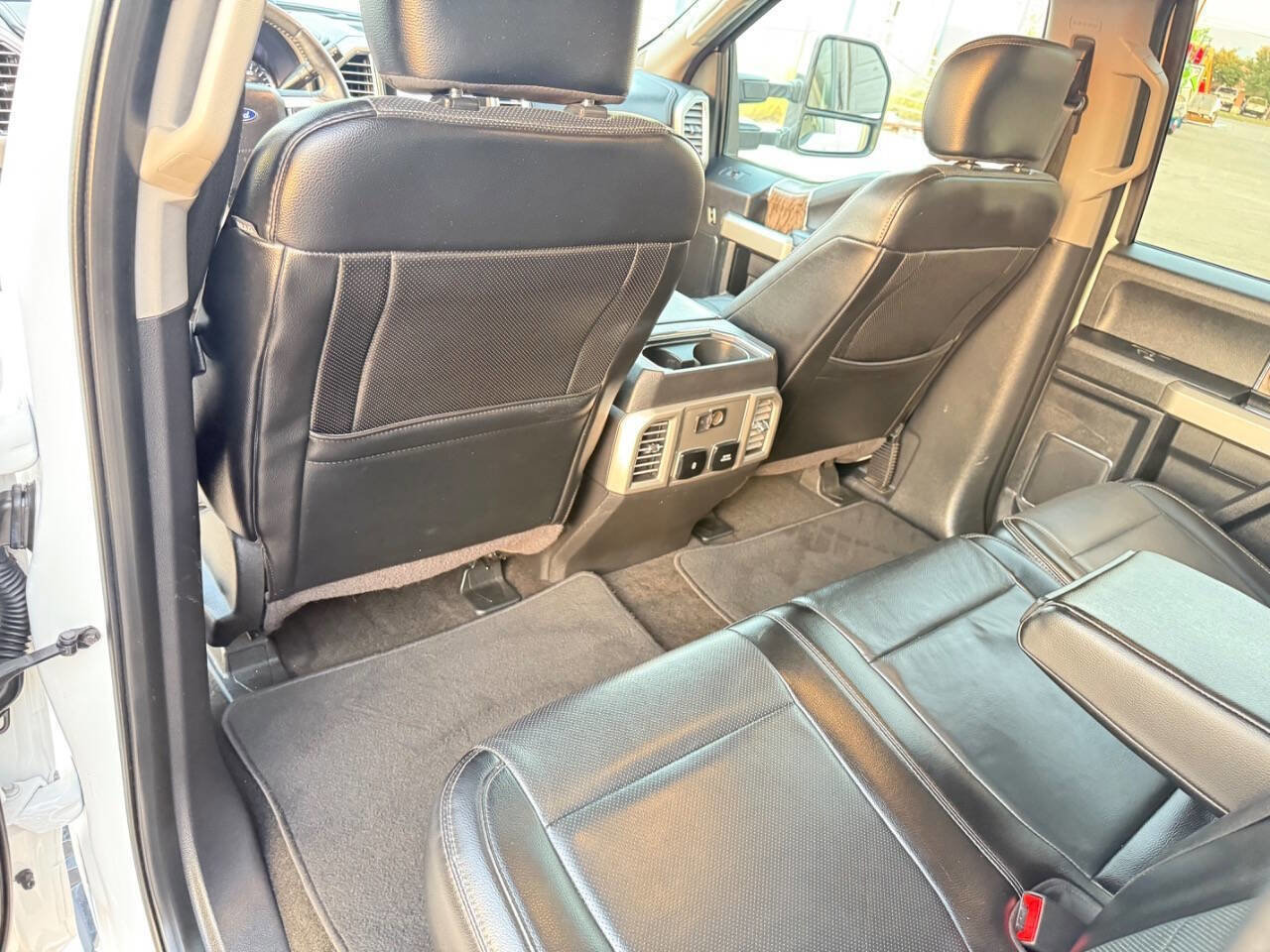 Used 2017 Ford F350 Lariat w/ Lariat Value Package image 20