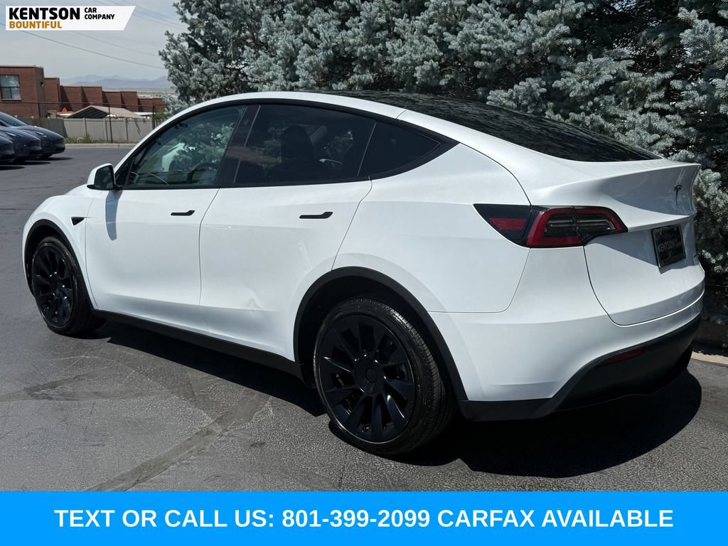 Used 2023 Tesla Model Y Long Range AWD/4WD image 6