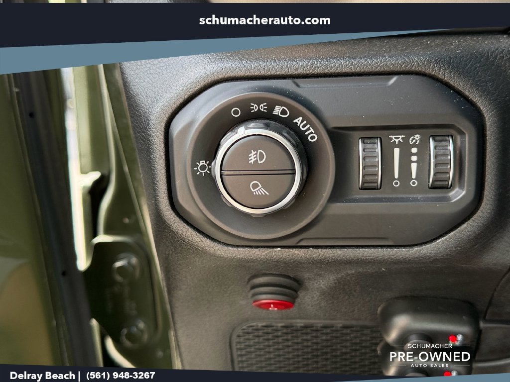 Used 2021 Jeep Gladiator Sport AWD/4WD image 25