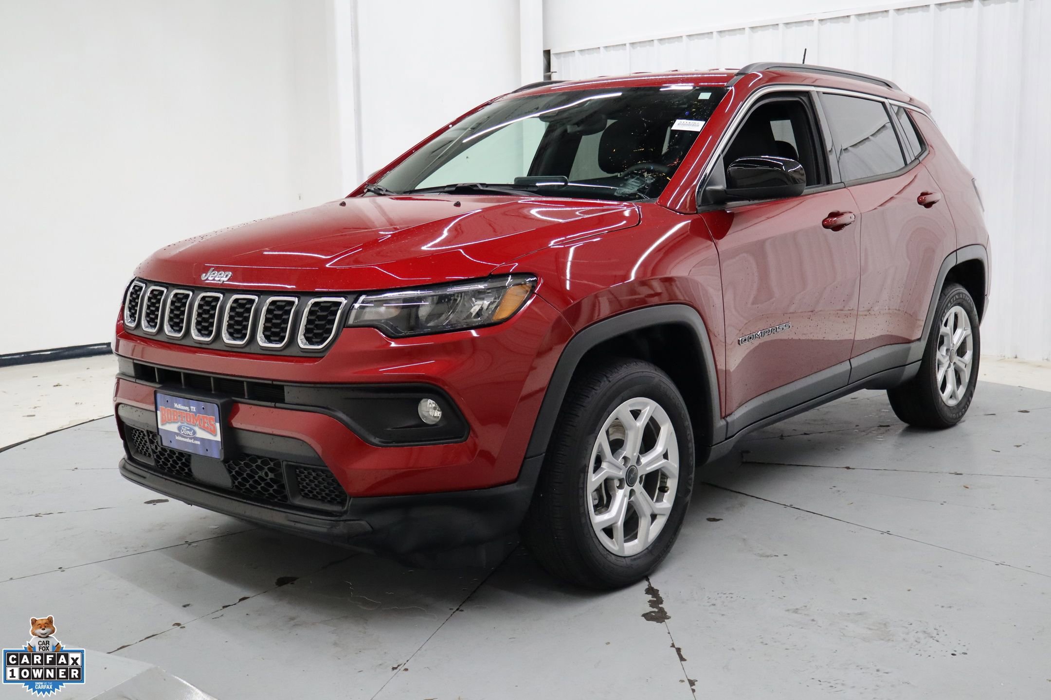 Used 2025 Jeep Compass Latitude image 10