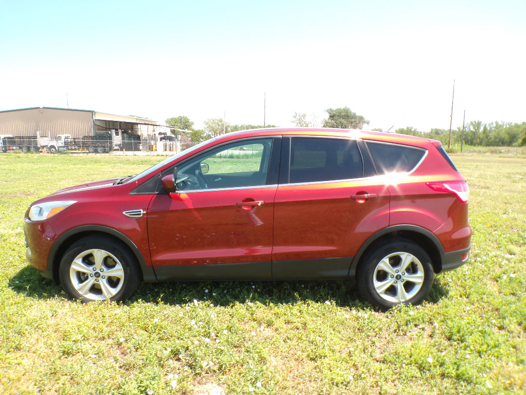 Used 2016 Ford Escape SE AWD/4WD image 17