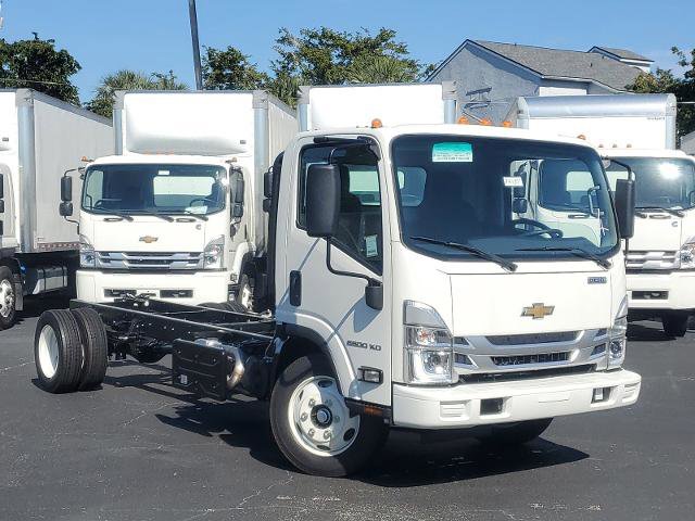 New 2024 Chevrolet Low Cab Forward 5500XD RWD image 21