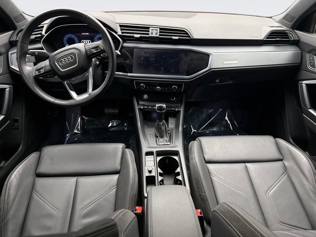 Used 2020 Audi Q3 2.0T Premium Plus w/ Premium Plus Package image 14