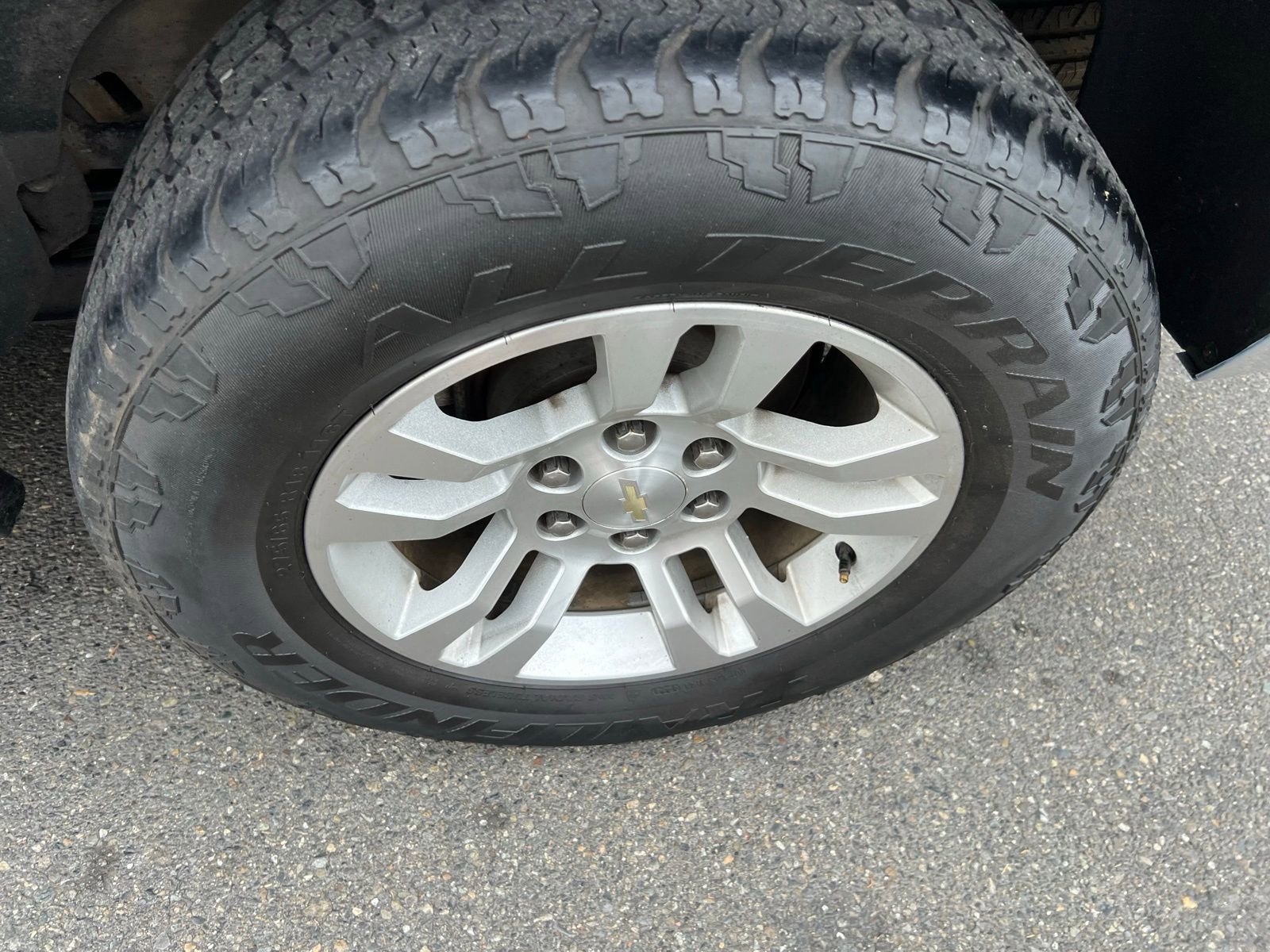 Used 2020 Chevrolet Tahoe LT image 11