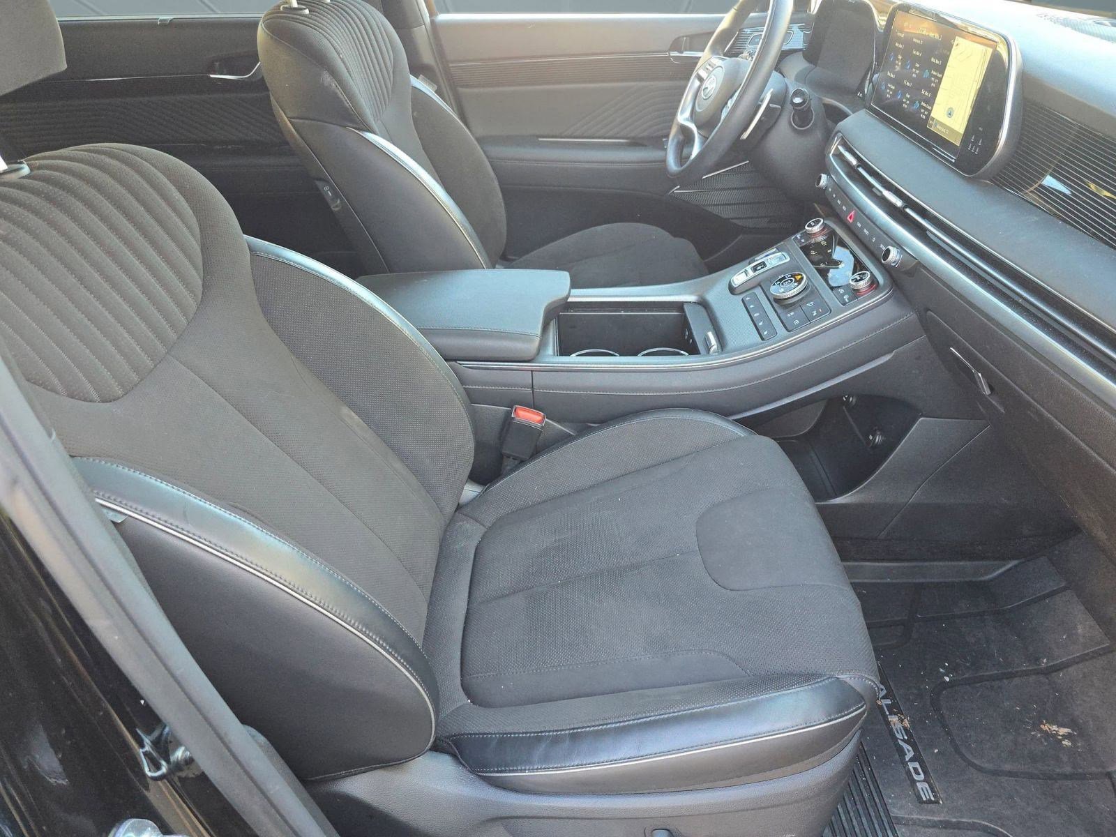Used 2024 Hyundai Palisade Calligraphy image 27