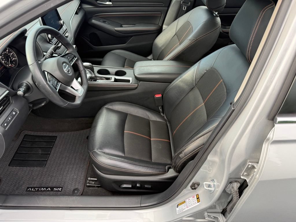 Used 2021 Nissan Altima 2.5 SR w/ SR Premium Package FWD image 12