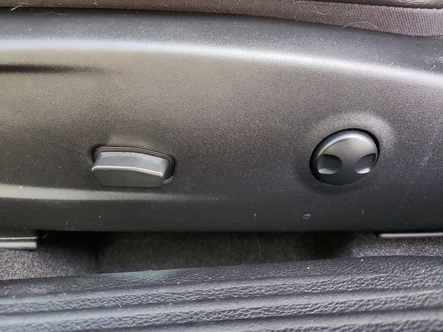 Used 2023 Dodge Challenger R/T Scat Pack w/ Plus Package RWD image 15