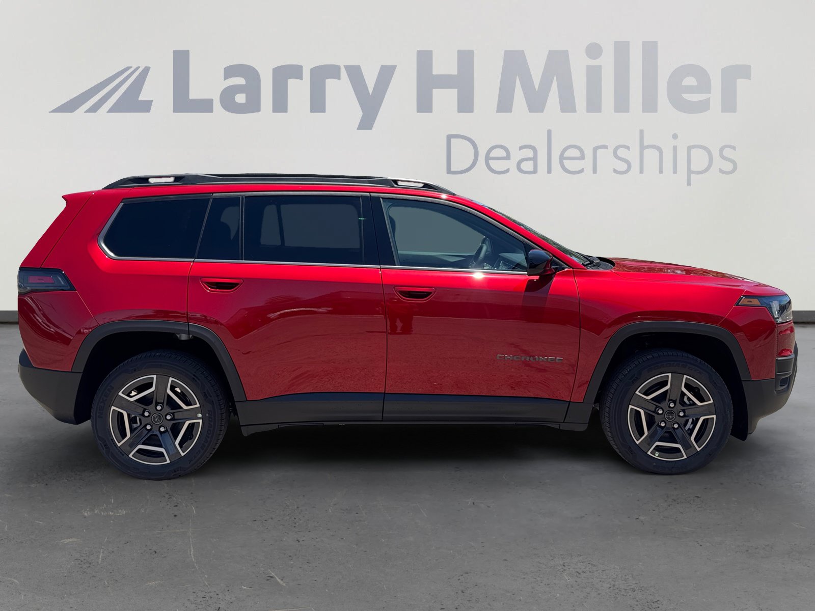 New 2026 Jeep Cherokee Laredo AWD/4WD image 6