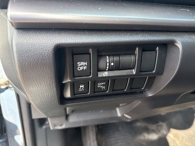 Used 2018 Subaru Impreza 2.0i Limited w/ 50th Anniversary Edition AWD/4WD image 18