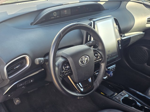 Used 2021 Toyota Prius Prime XLE w/ Carpet Mat Package (TMS) FWD image 8