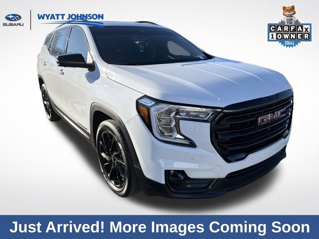 Used 2024 GMC Terrain SLT w/ Tech Package image 10