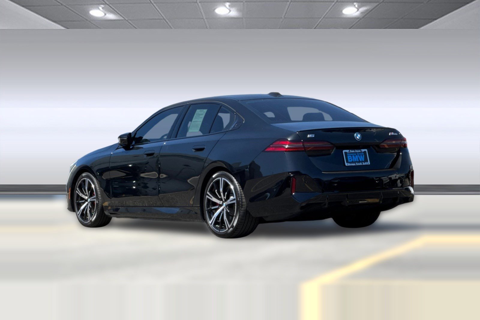 Used 2025 BMW i5 M60 AWD/4WD image 3