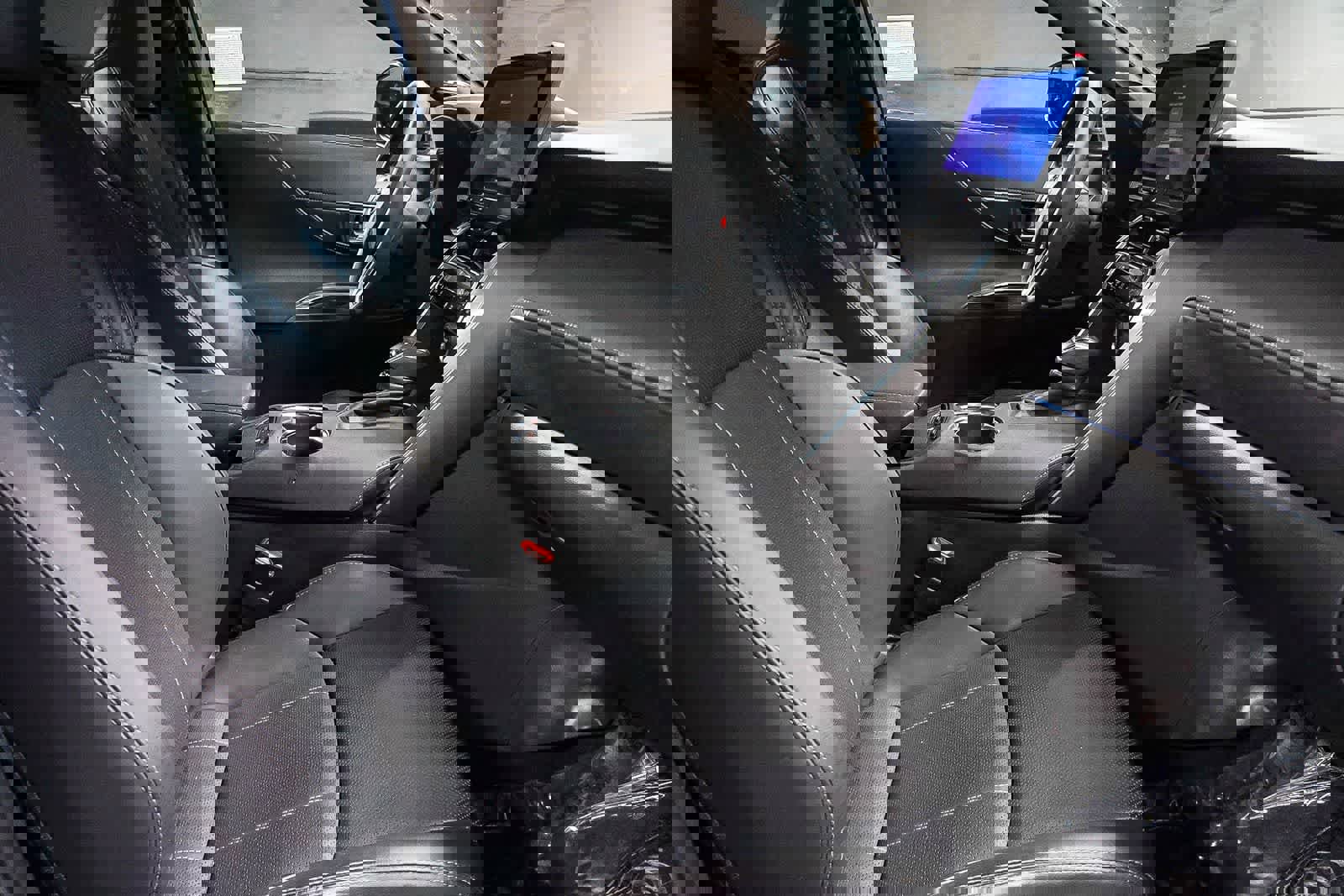 Certified 2024 Toyota Venza Limited image 19