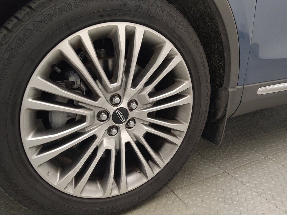 Used 2018 Lincoln MKX Reserve FWD image 31