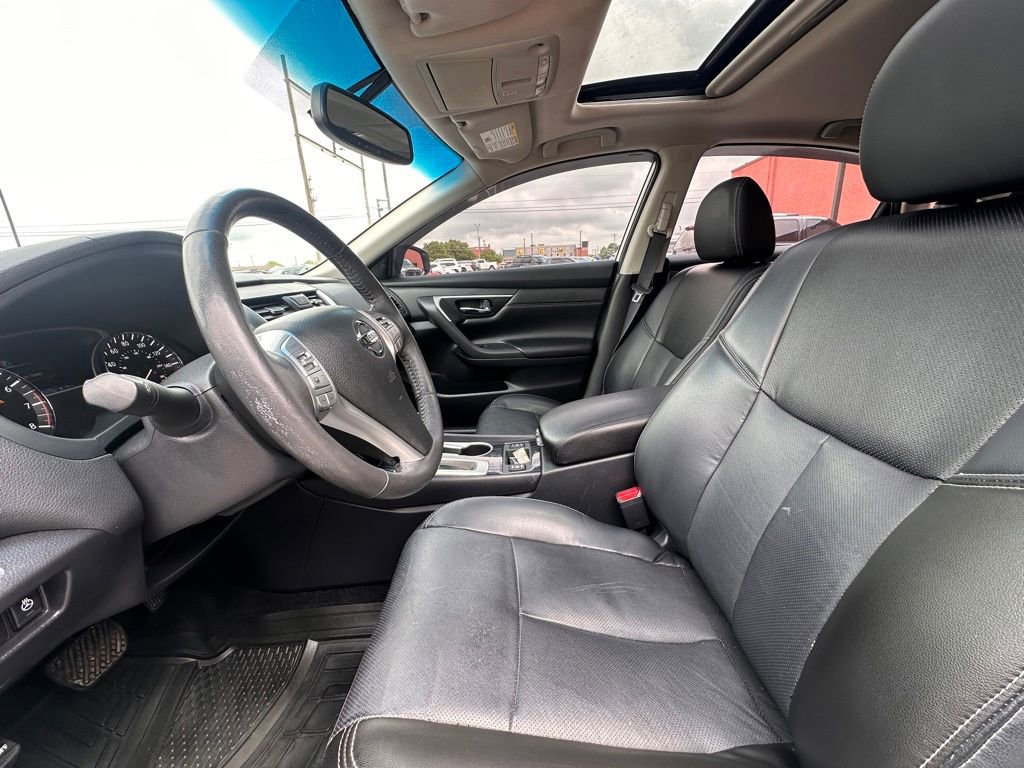 Used 2017 Nissan Altima 2.5 SL w/ 2.5 Technology Package FWD image 11