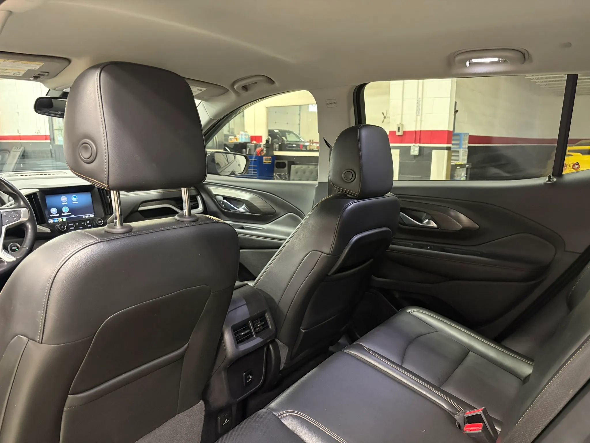 Used 2018 GMC Terrain SLT FWD image 23