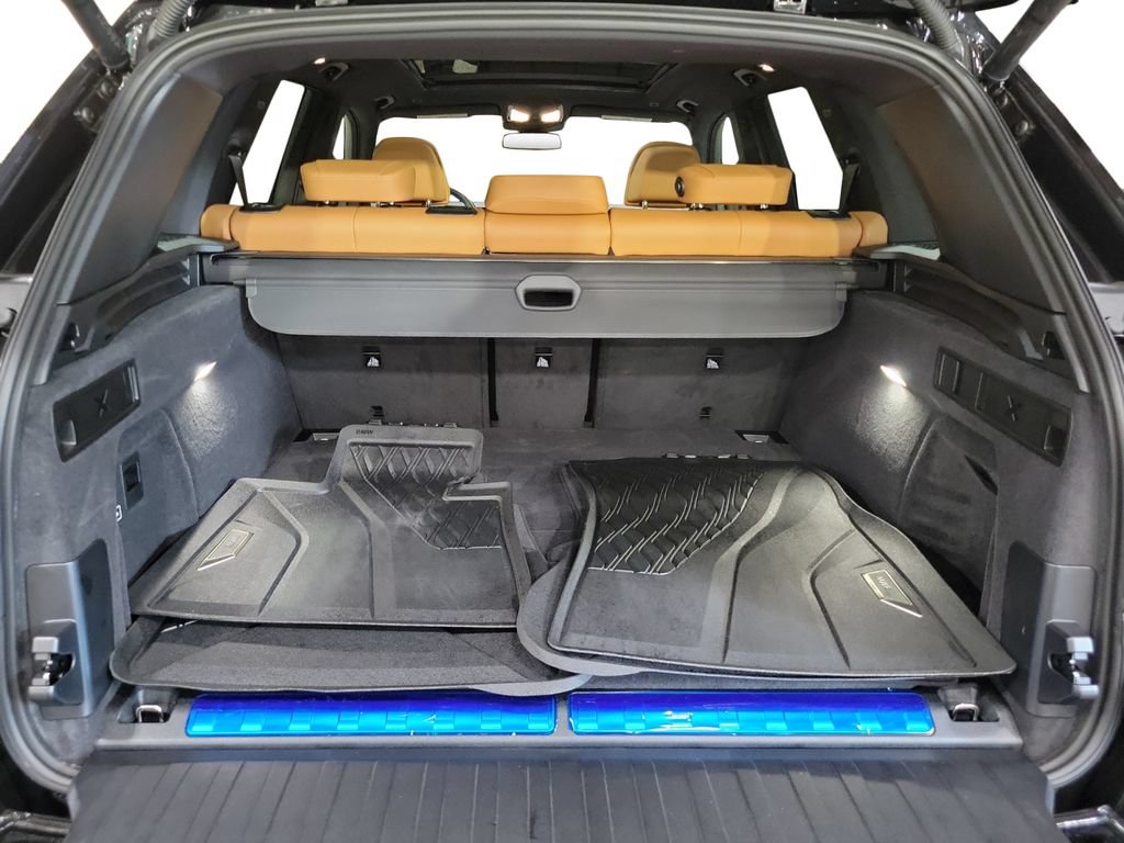 Used 2026 BMW X5 xDrive50e AWD/4WD image 28