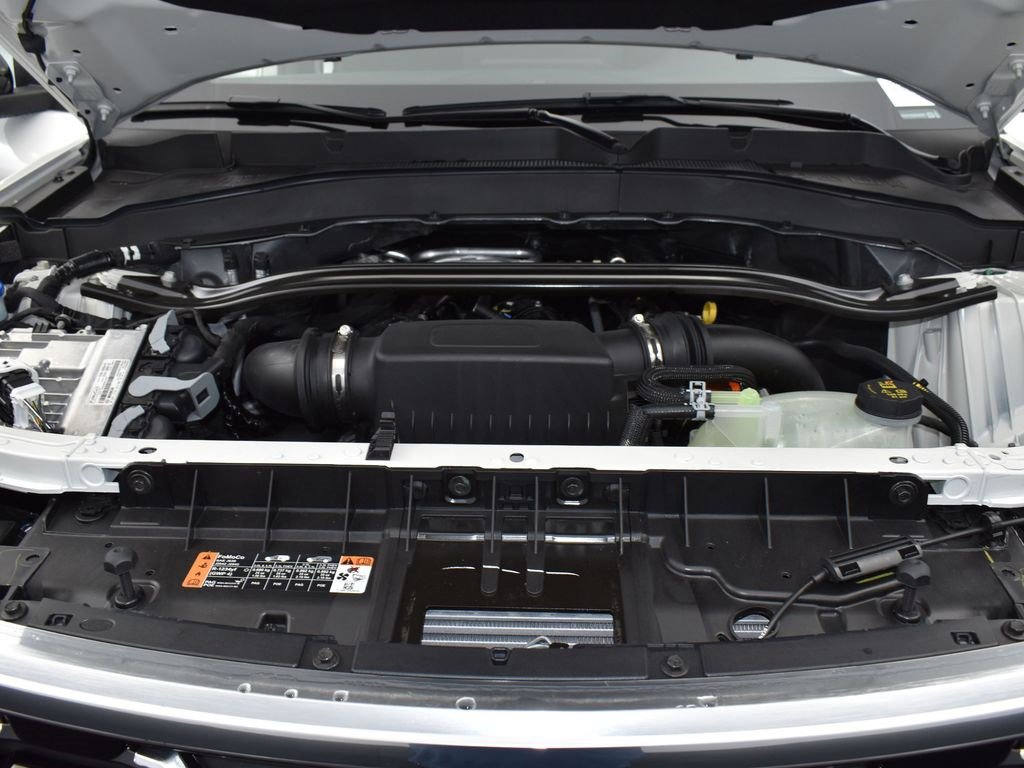 Used 2025 Ford Explorer Platinum w/ Ultimate Package image 23