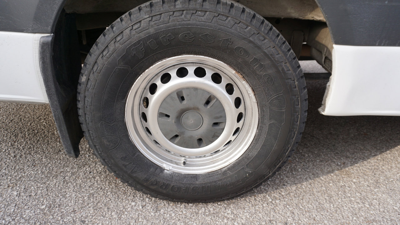 Used 2019 Freightliner Sprinter 170 image 11