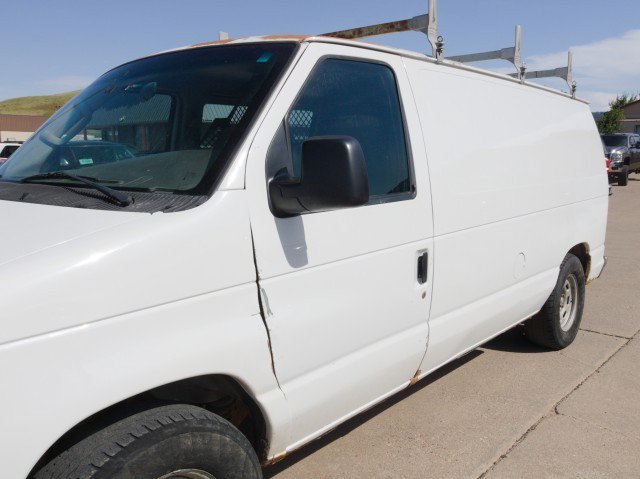 Used 2005 Ford E-150 and Econoline 150 RWD image 7