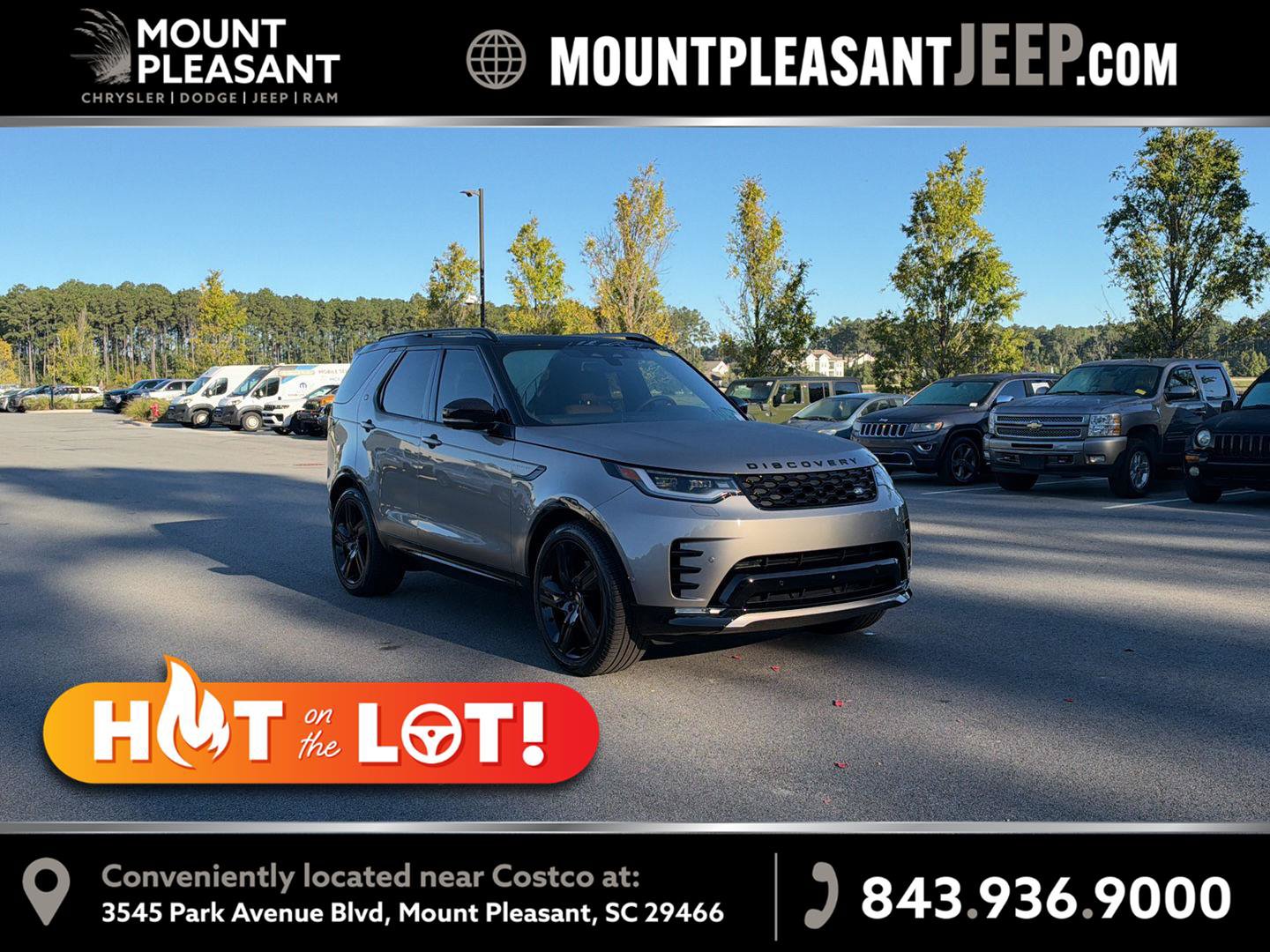 Used 2025 Land Rover Discovery Dynamic SE AWD/4WD image 1