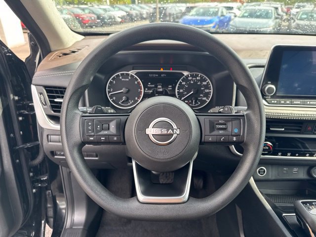 Used 2023 Nissan Rogue SV AWD/4WD image 10
