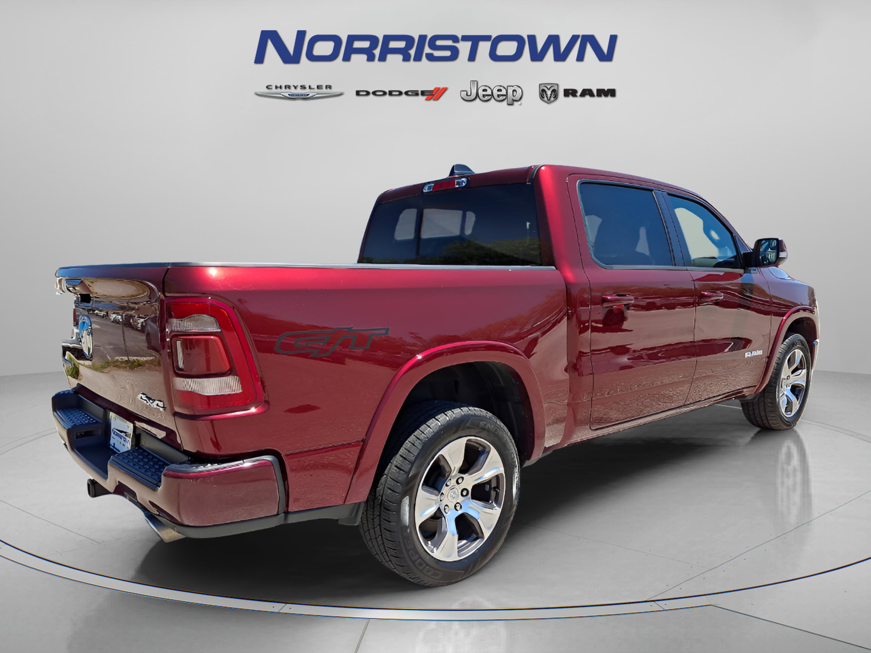 Certified 2022 RAM 1500 Laramie AWD/4WD image 6