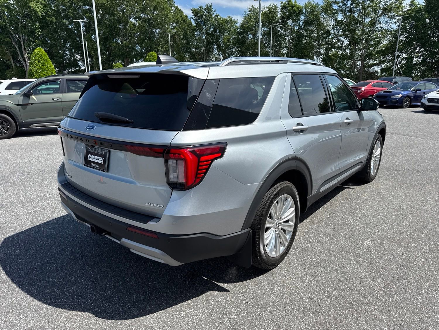 Used 2025 Ford Explorer Platinum w/ LUX Leather Package AWD/4WD image 7