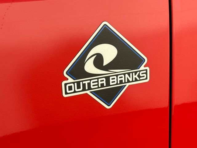 Used 2023 Ford Bronco Outer Banks AWD/4WD image 16