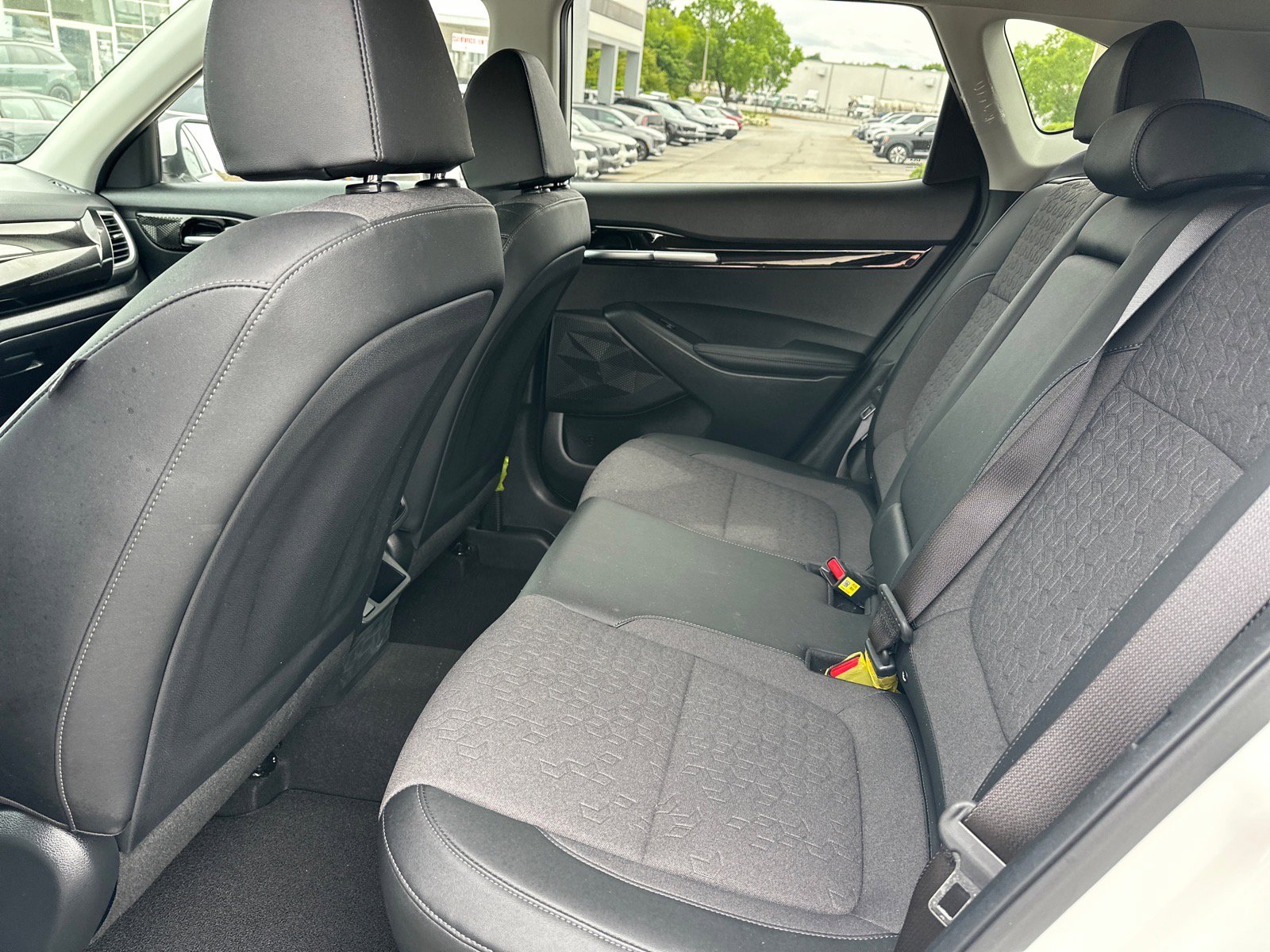 Certified 2025 Kia Seltos S FWD image 10