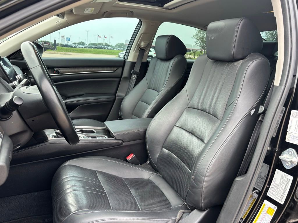 Used 2021 Honda Accord EX-L image 11