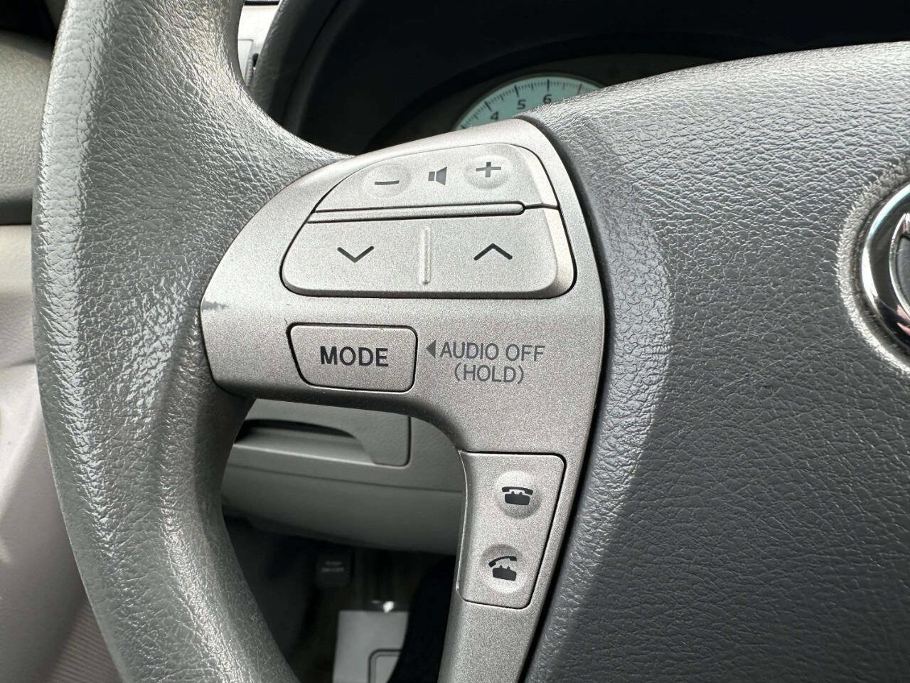 Used 2009 Toyota Camry LE FWD image 22