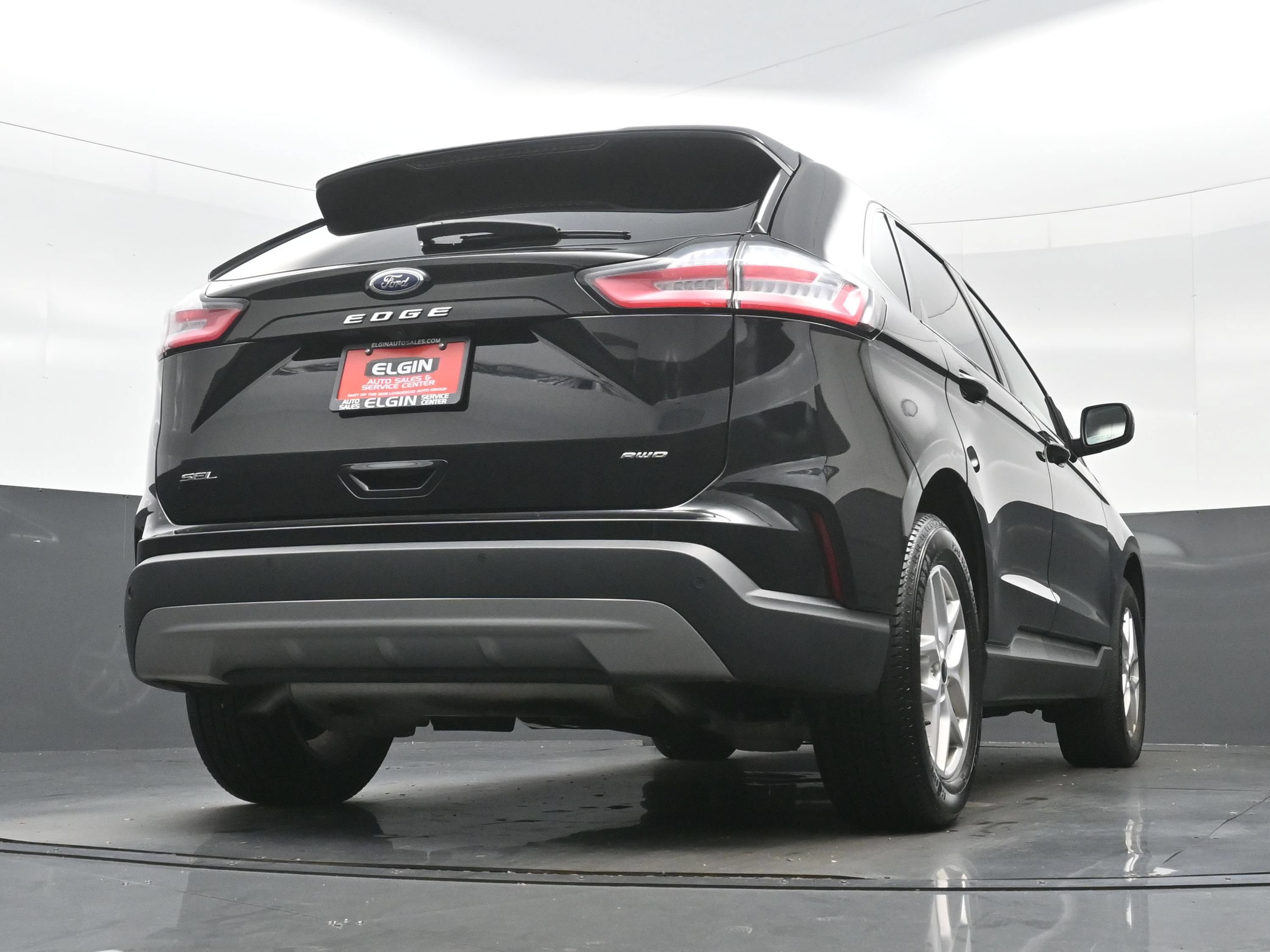 Used 2024 Ford Edge SEL AWD/4WD image 30