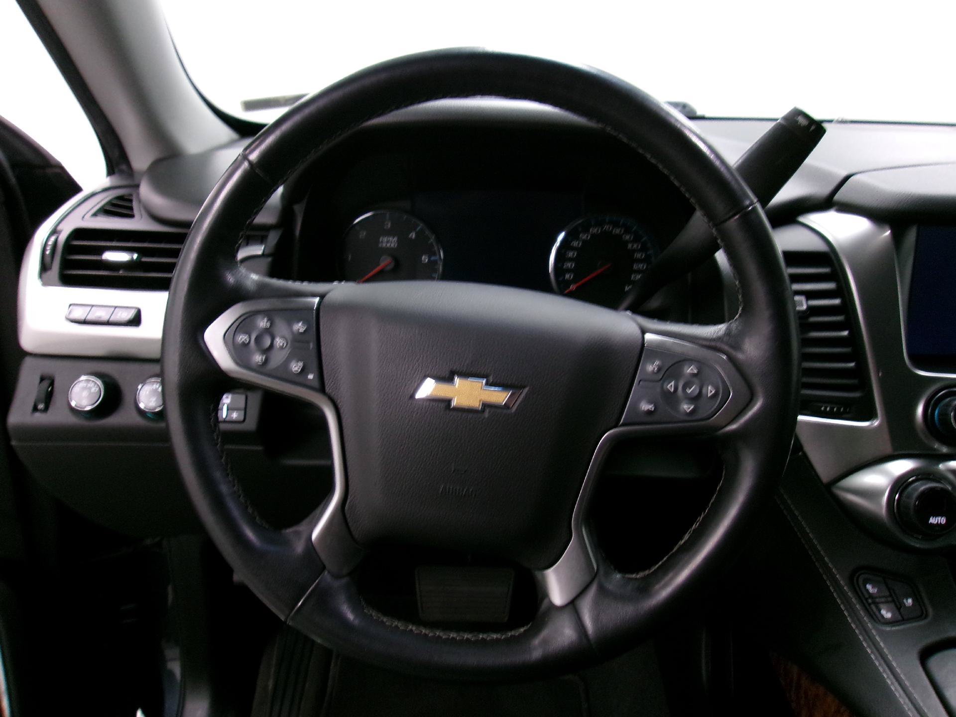 Used 2019 Chevrolet Tahoe Premier AWD/4WD image 7