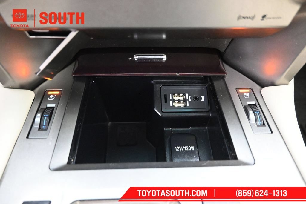 Used 2017 Lexus GX 460 AWD/4WD image 20