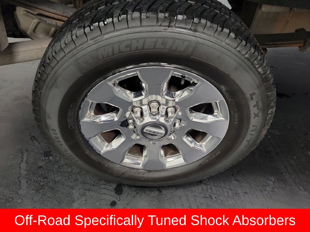 Used 2019 Ford F250 Lariat w/ Lariat Ultimate Package AWD/4WD image 12