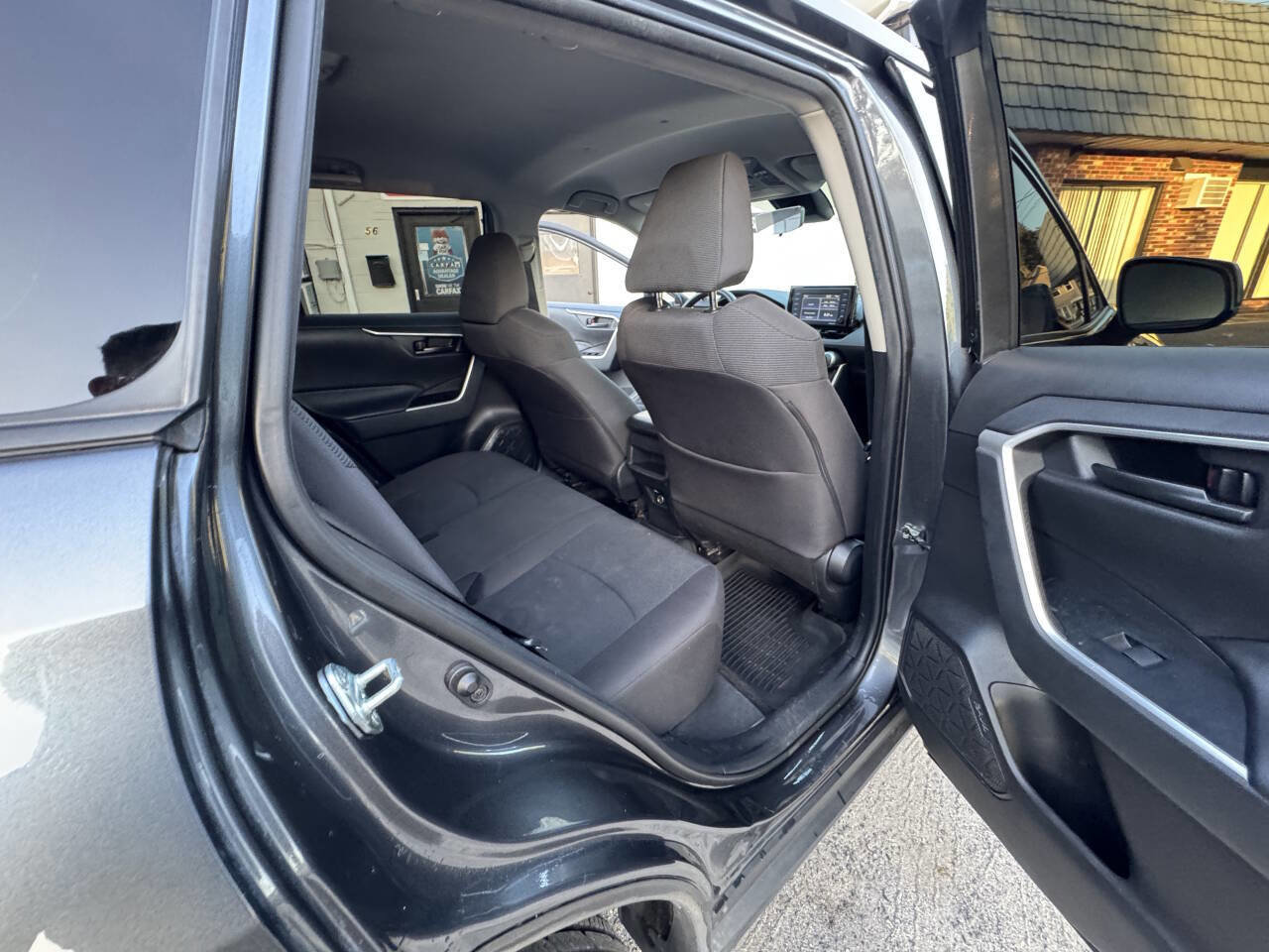 Used 2020 Toyota RAV4 LE image 52