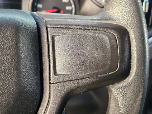 Used 2020 Chevrolet Silverado 1500 Custom w/ Custom Value Package image 14