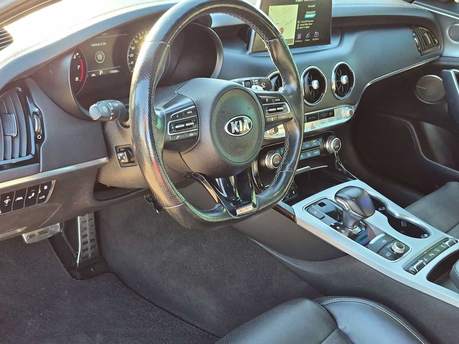 Used 2019 Kia Stinger GT2 AWD/4WD image 10