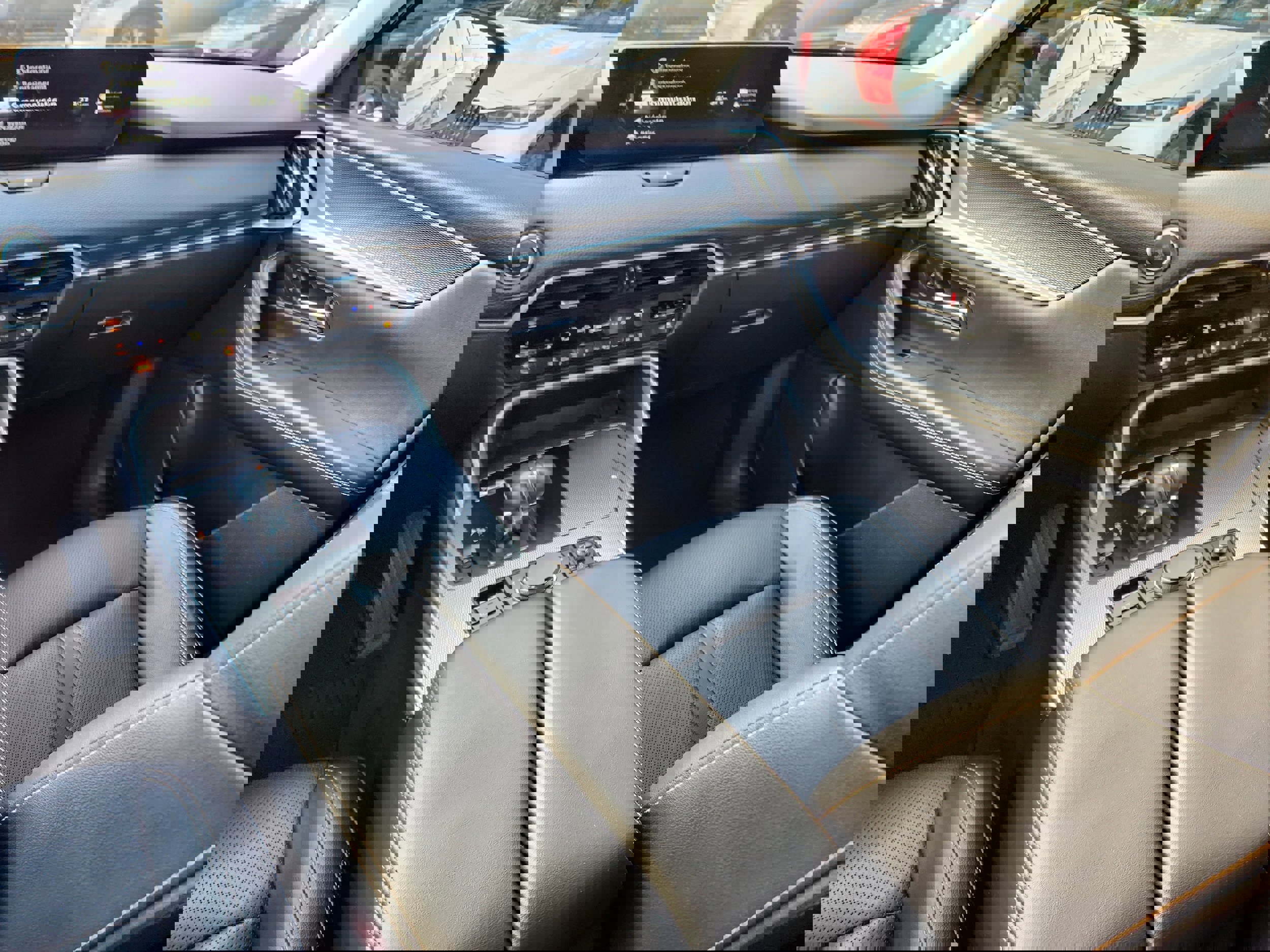 Certified 2024 MAZDA CX-90 3.3 Turbo w/ Preferred Plus image 15