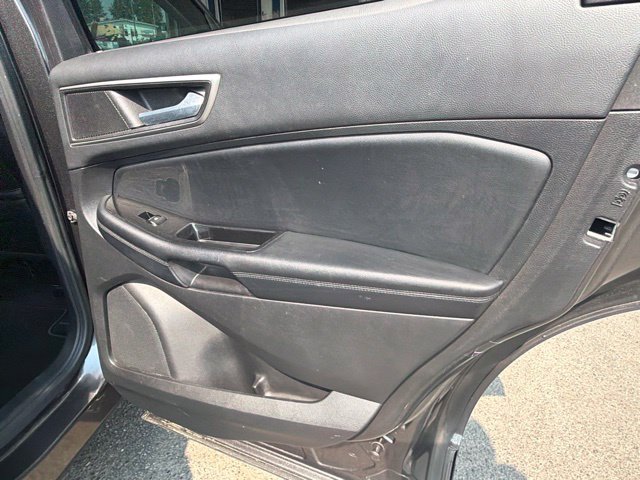 Used 2016 Ford Edge SEL w/ Equipment Group 201A AWD/4WD image 10