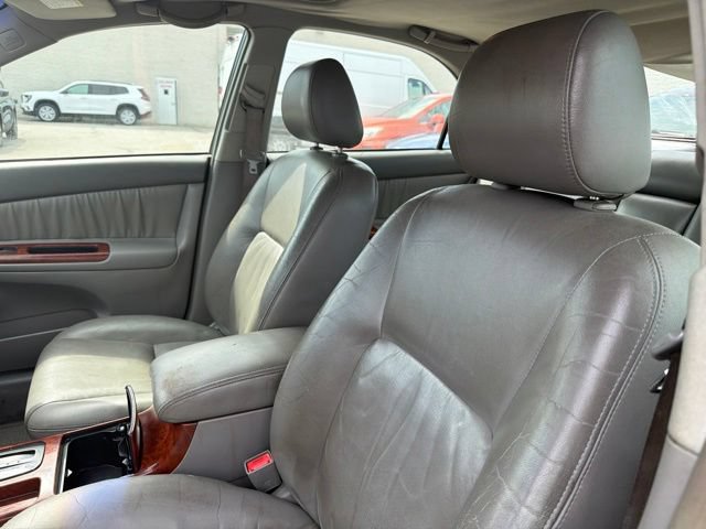 Used 2002 Toyota Camry XLE FWD image 13
