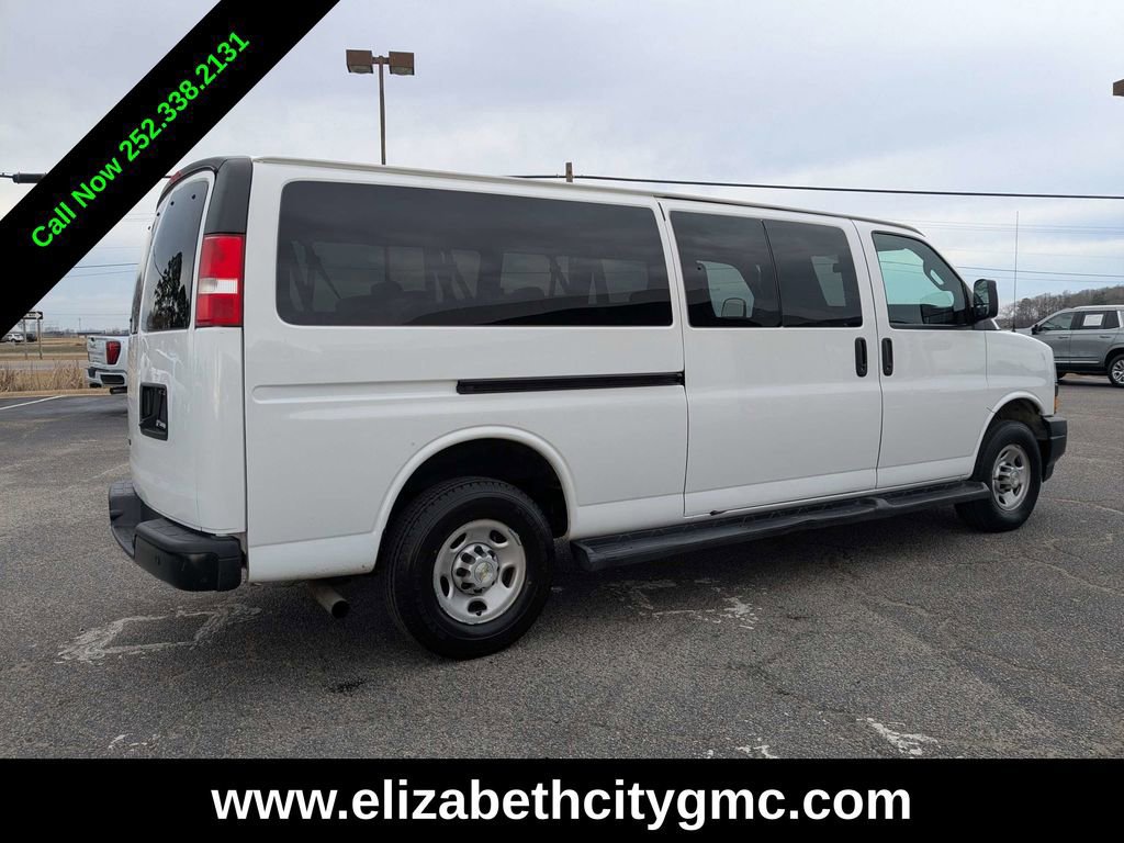 Used 2023 Chevrolet Express 3500 LS image 4