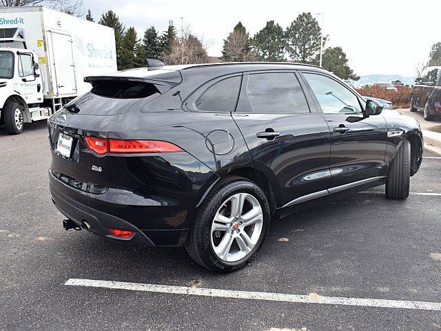 Used 2017 Jaguar F-PACE R-Sport image 6