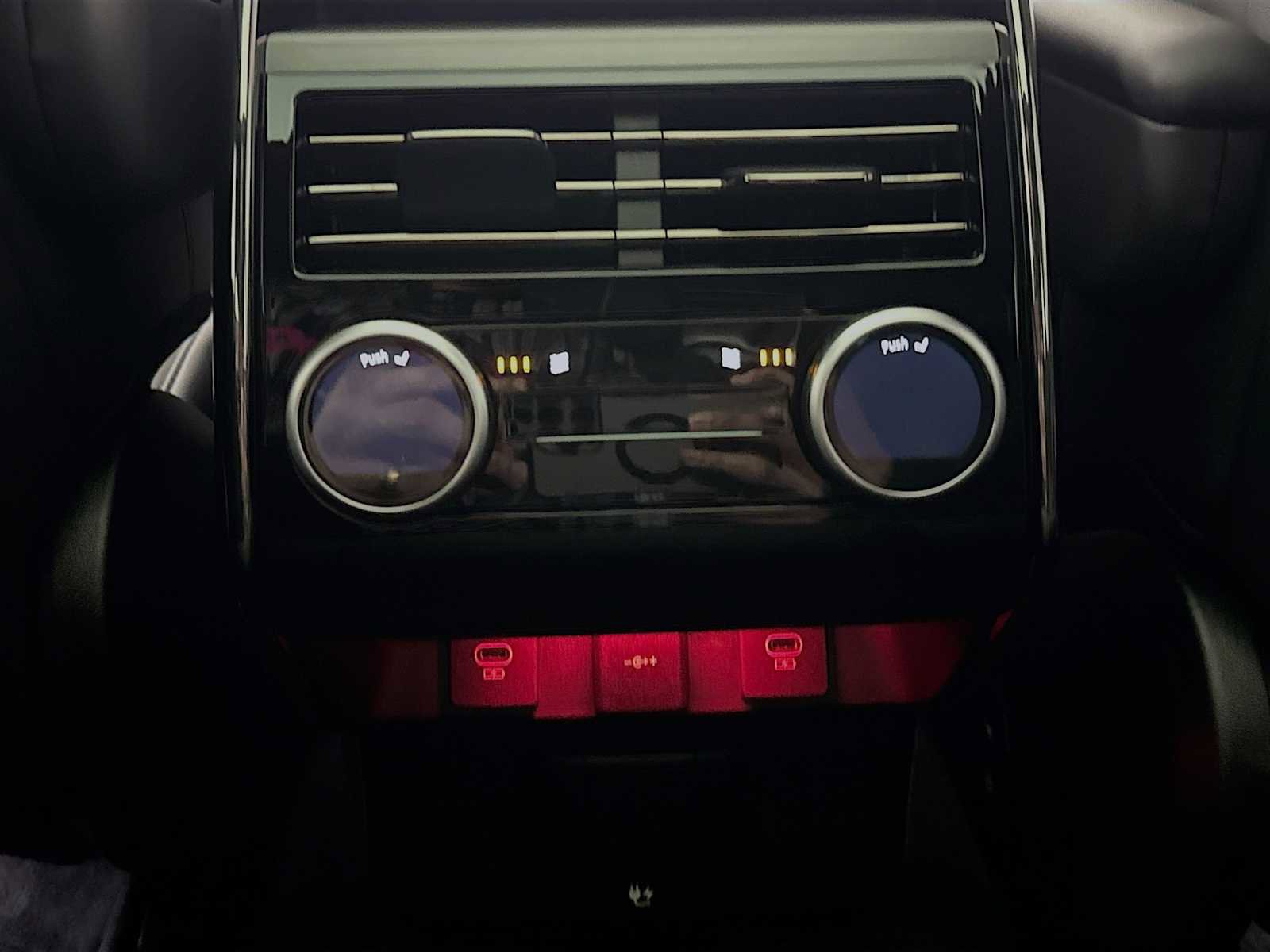 New 2025 Land Rover Range Rover Sport SE image 25