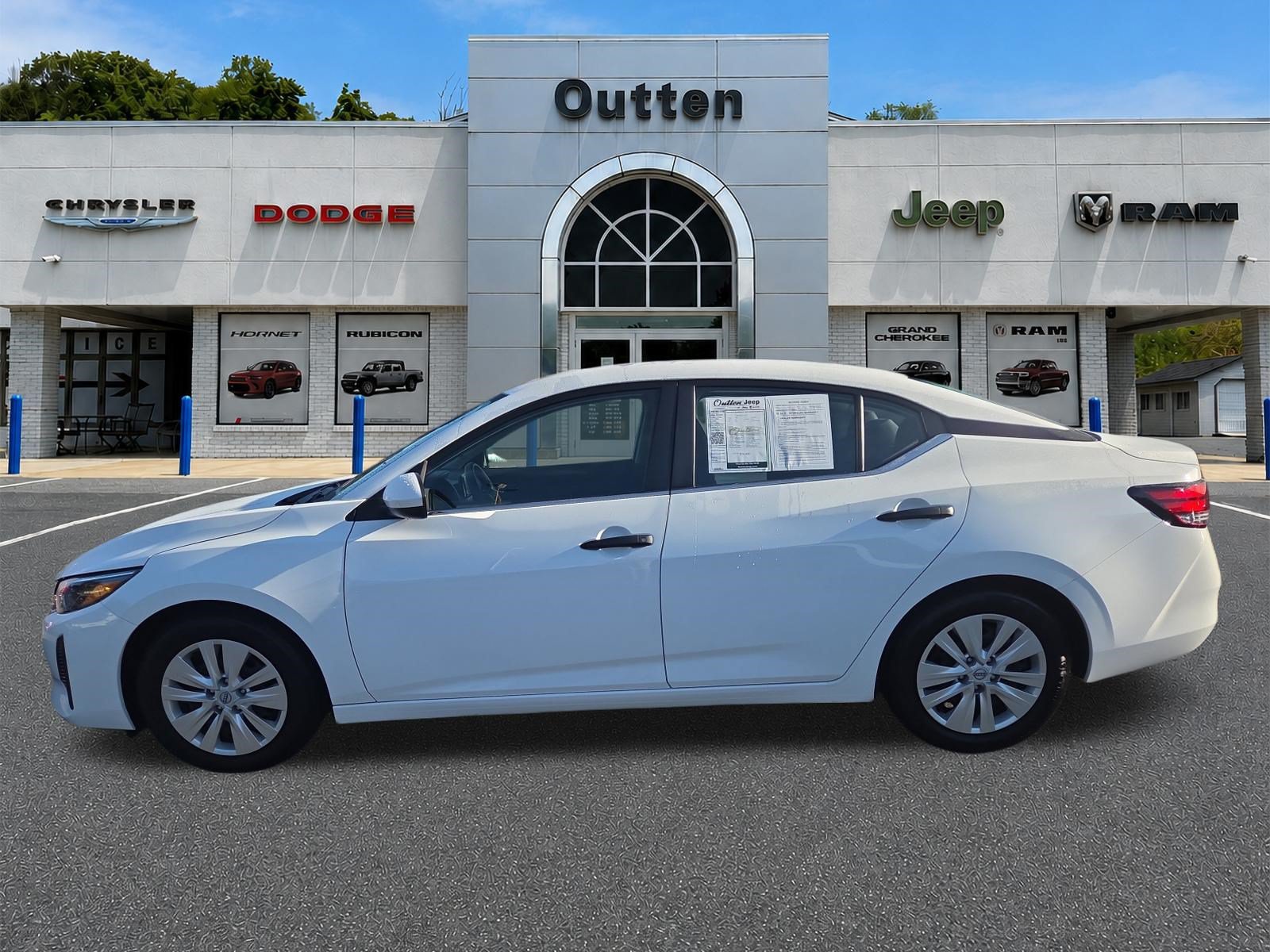 Used 2024 Nissan Sentra S FWD image 6