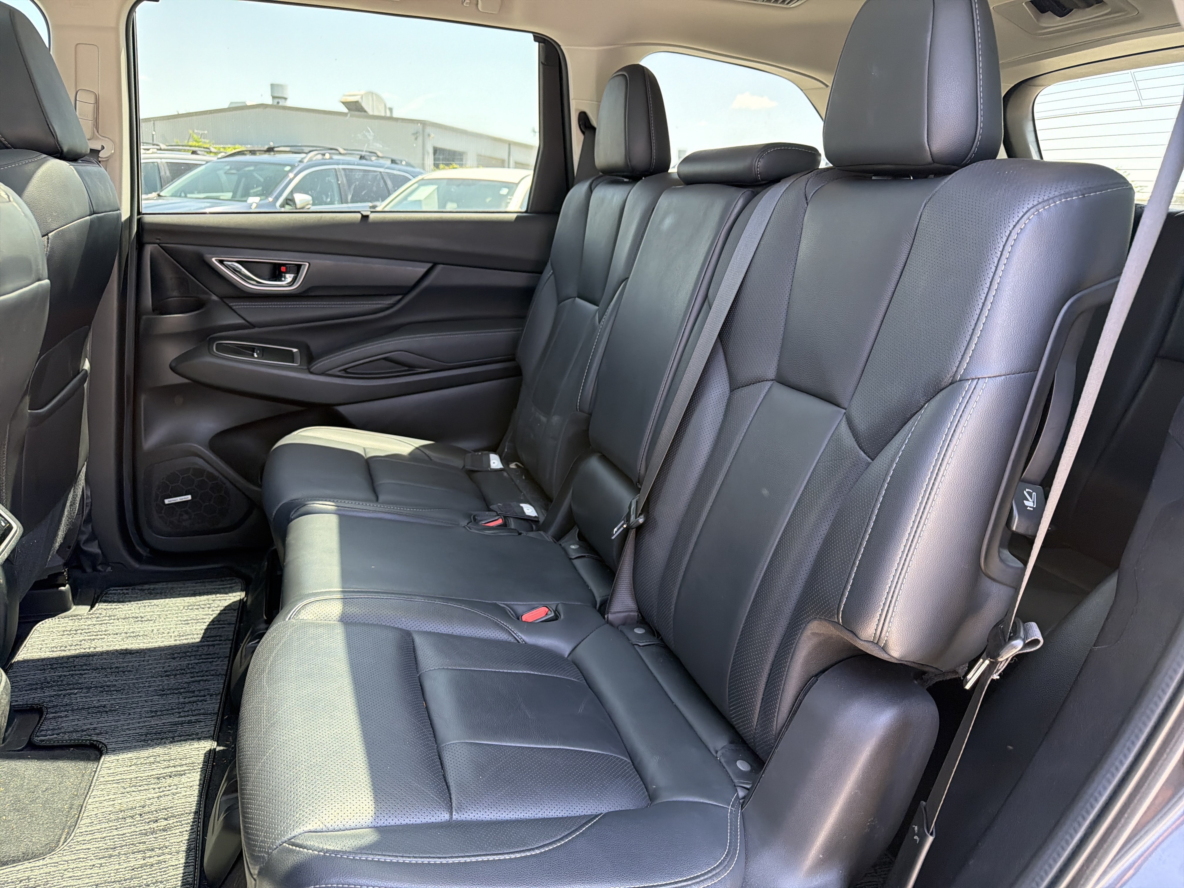 Used 2025 Subaru Ascent Limited AWD/4WD image 28