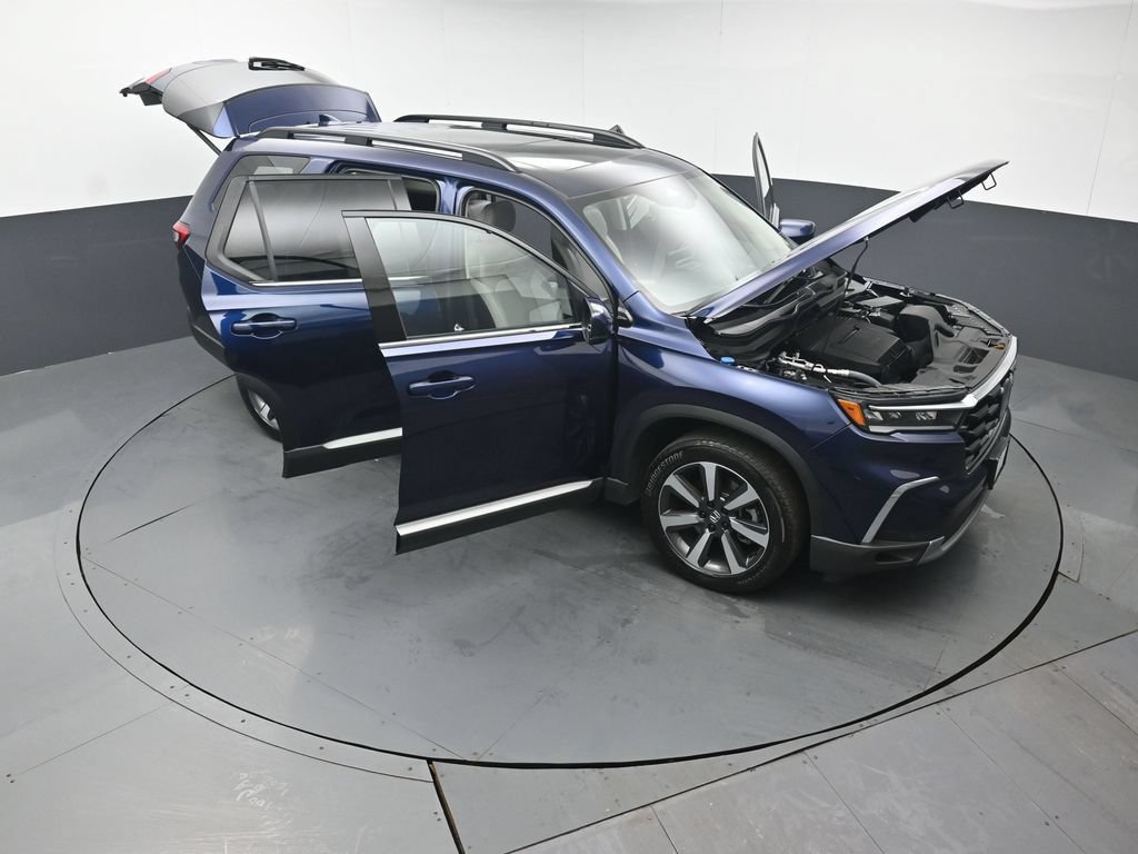 Certified 2024 Honda Pilot Touring image 55