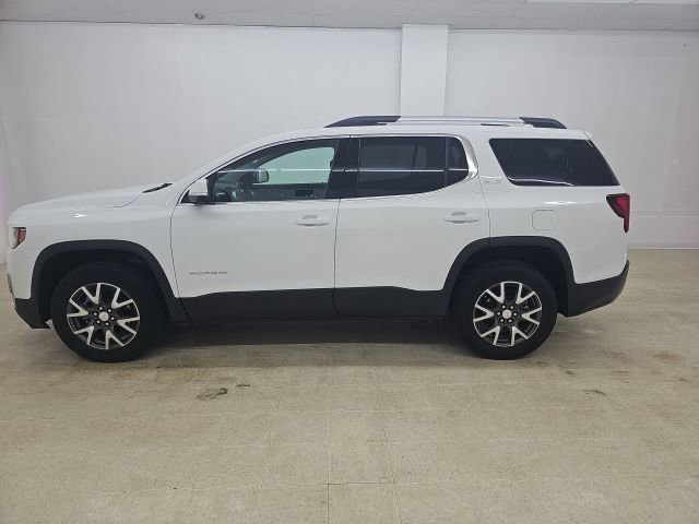 Used 2023 GMC Acadia SLE w/ Driver Convenience Package image 16